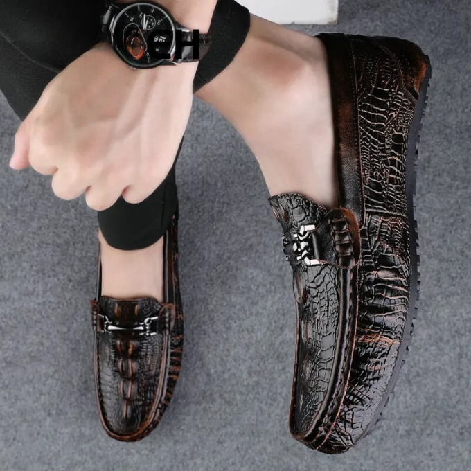 Evander - Textured Loafers