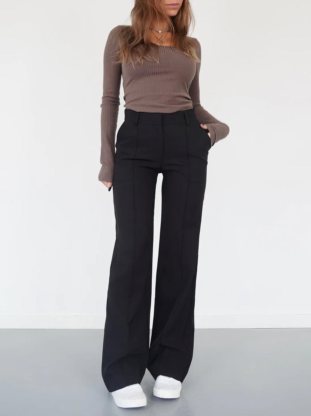 Junia - High Waisted Pants