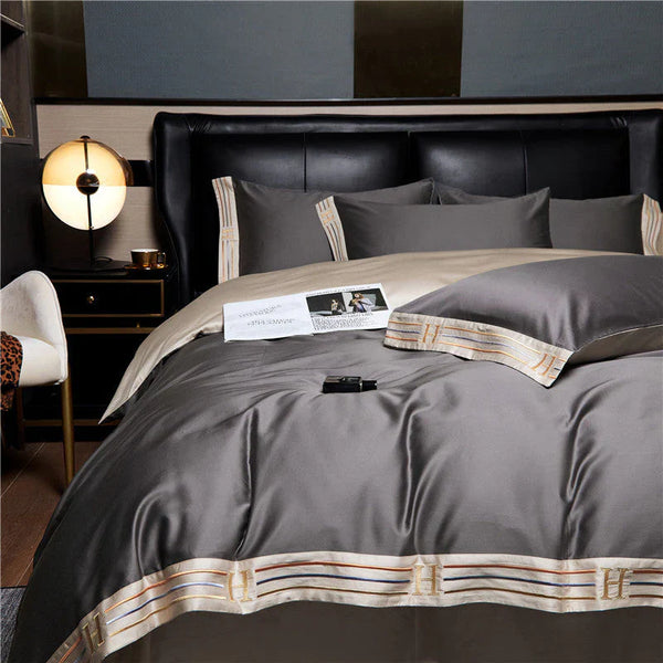 LuxSatin 4-Piece Bedding Set - Ultimate Comfort & Elegant Bedroom Style