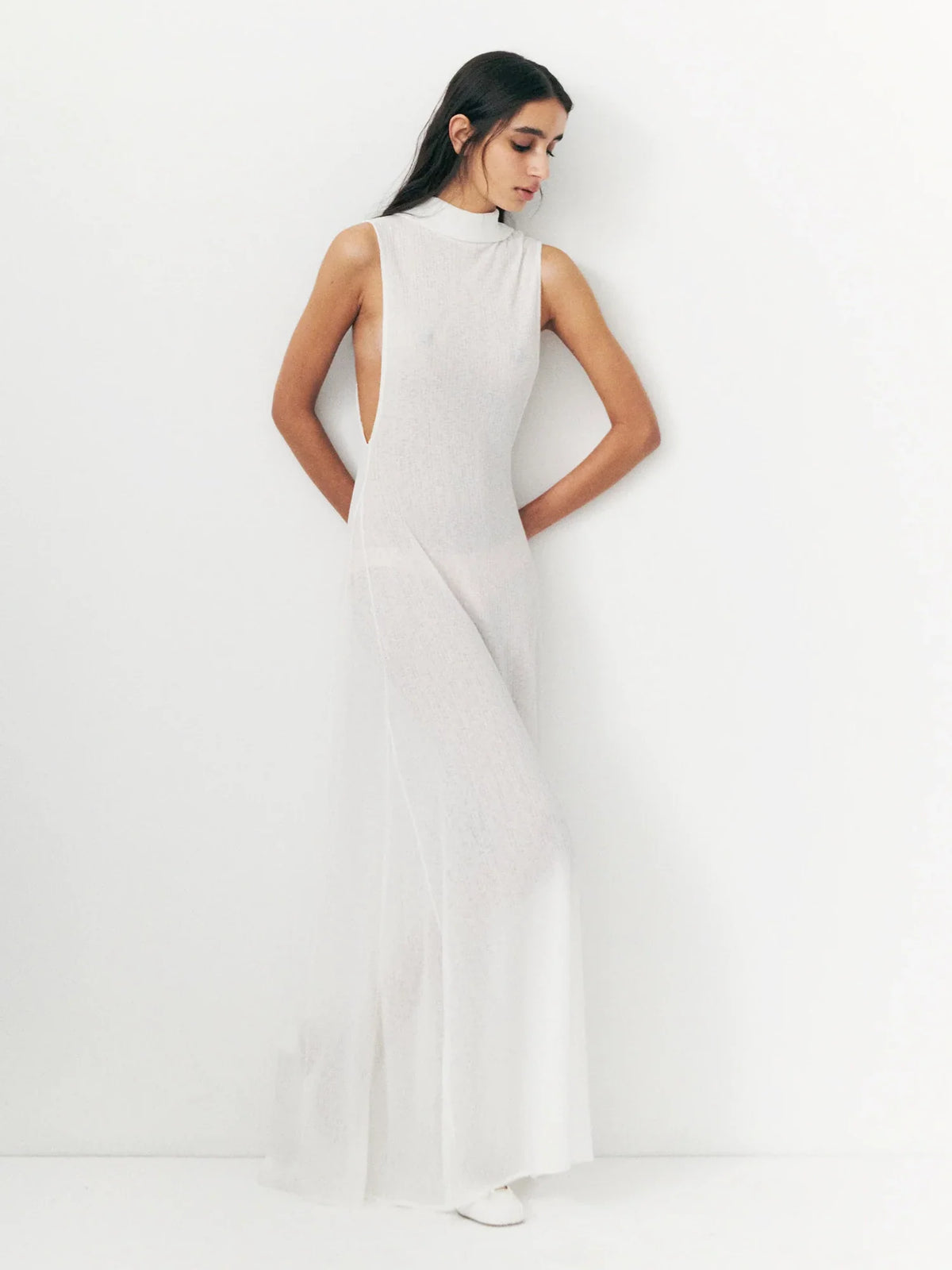 Aveline - Elegant High Neck Dress