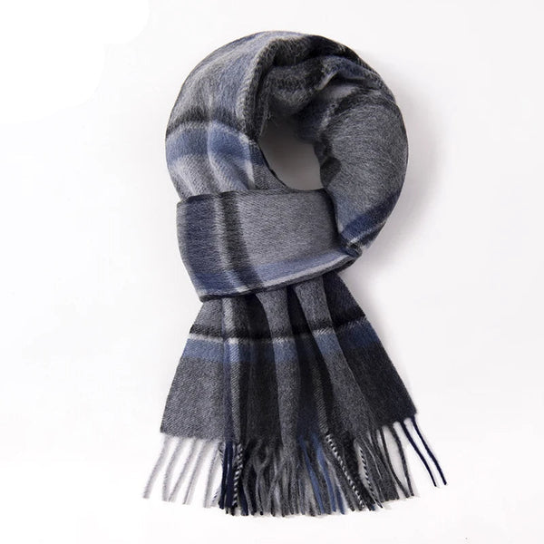 Dave – Fashionable Checked Scarf – Comfortable & Versatile