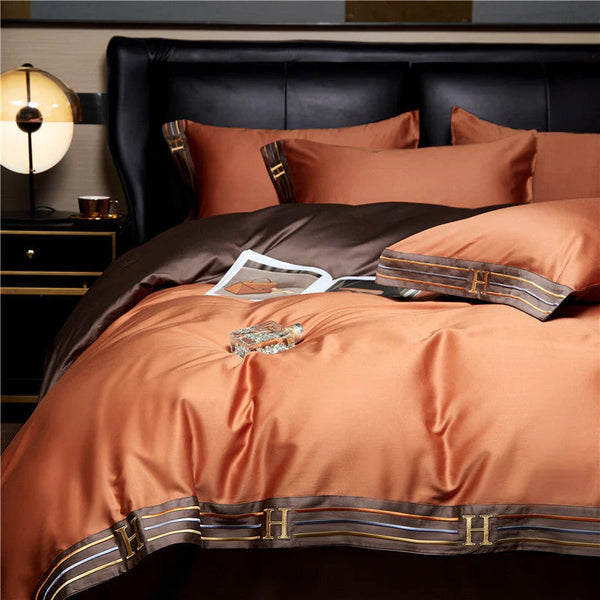 LuxSatin 4-Piece Bedding Set - Ultimate Comfort & Elegant Bedroom Style