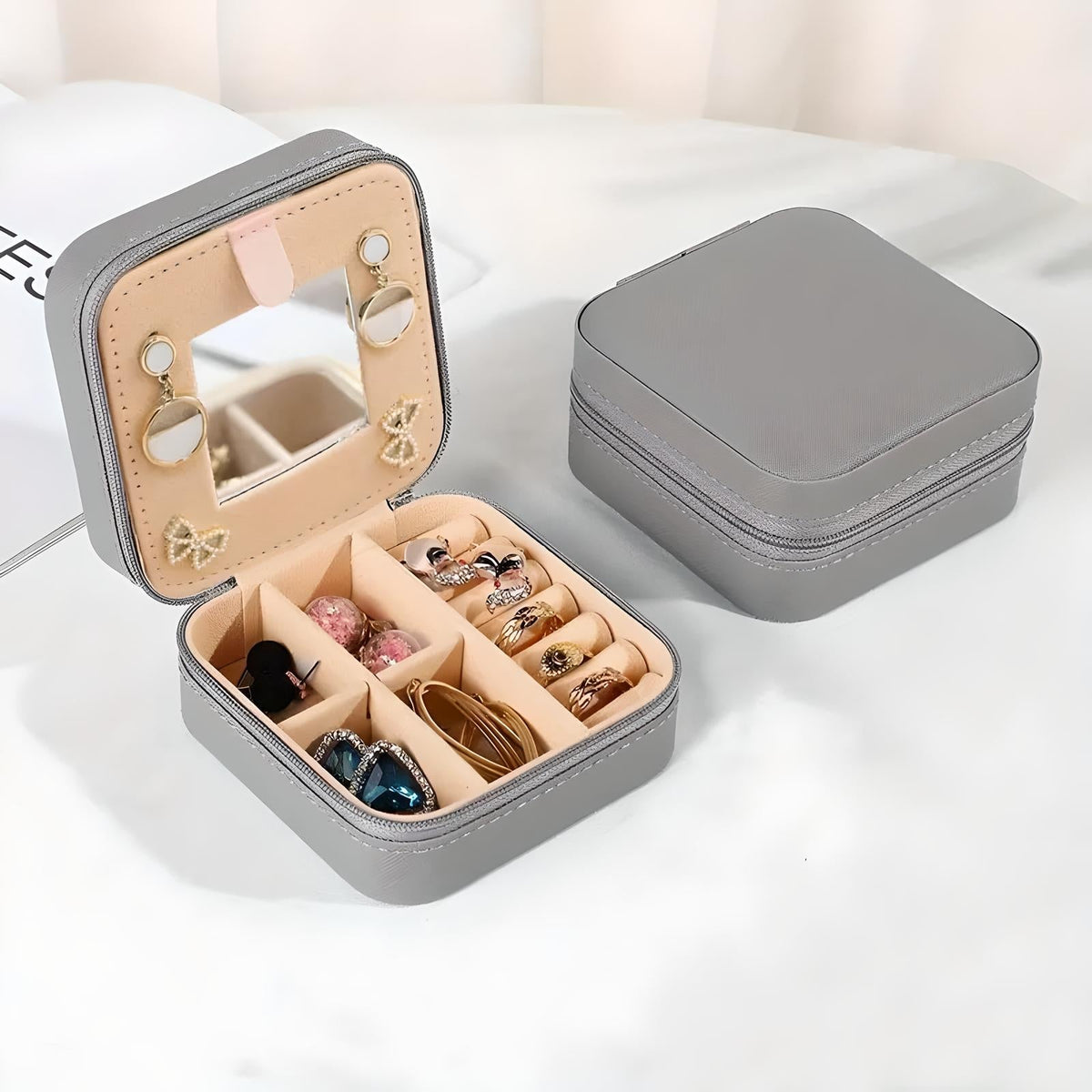 Shekeny - Minimalist Travel Jewelry Box