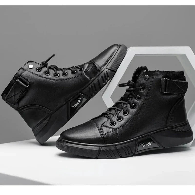 Bonifacio - Stylish Men's Black Boots