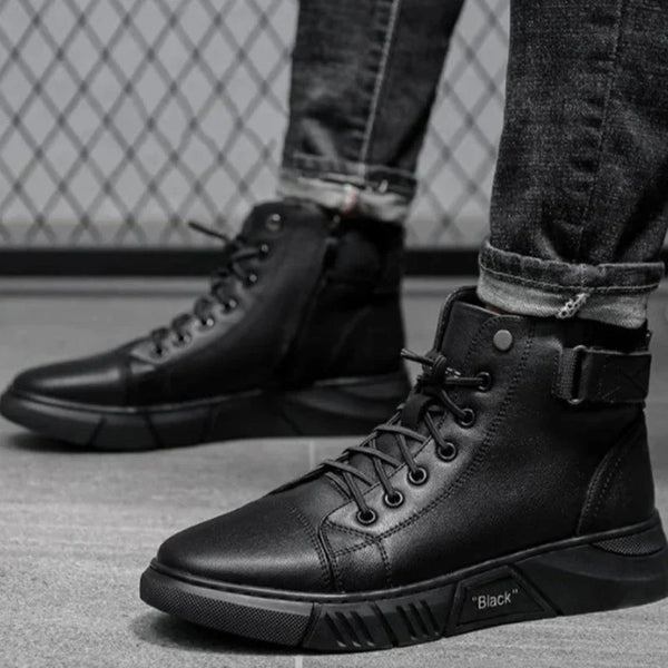 Arnaldo | Black Boots