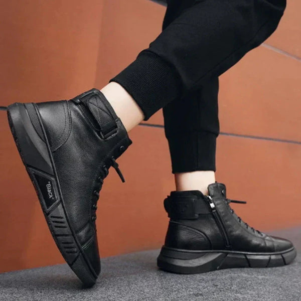 Arnaldo | Black Boots