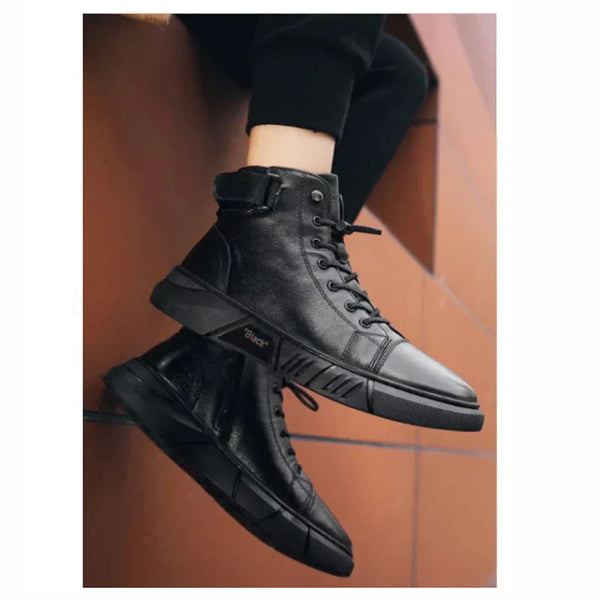 Arnaldo | Black Boots