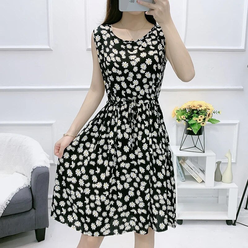 Brenda - Chic Floral Dress Elegance