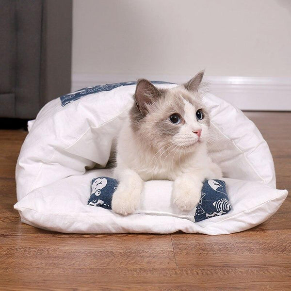 Ruby - Cozy Cat Sleeping Bag – Warm, Soft & Perfect for Curling Up