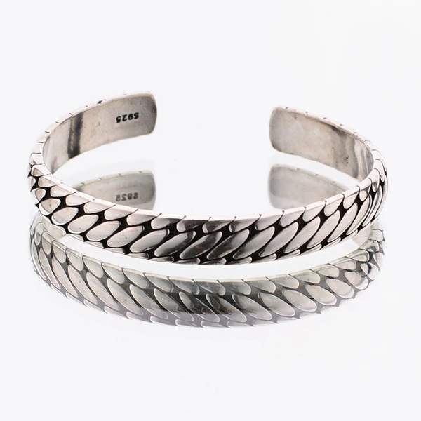 UrbanEdge - Unique Silver Bracelet - Bold Design for Modern Style