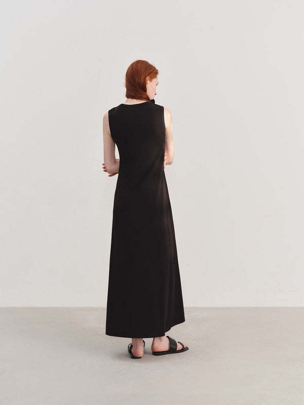 Emilia - Casual Sleeveless Maxi Dress