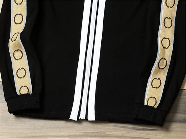 Gefen - Sleek and Versatile Tracksuit