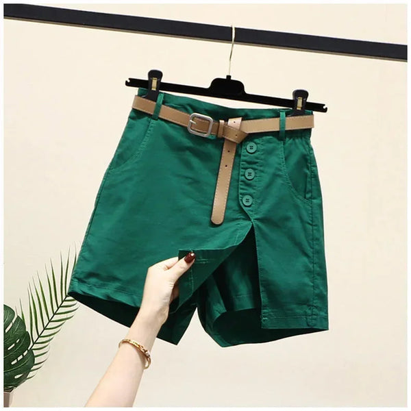 Nori - Casual Shorts for Women