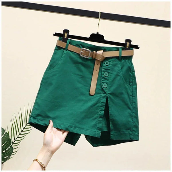 Nori - Casual Shorts for Women