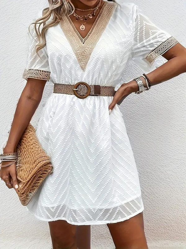 Dwyn - Stylish V-Neck Boho Dress