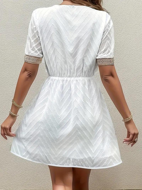 Dwyn - Stylish V-Neck Boho Dress