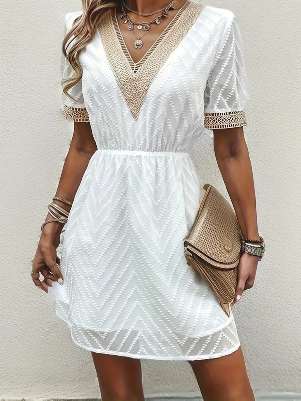 Dwyn - Stylish V-Neck Boho Dress