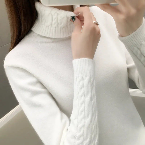 Kelsy - Warm Turtleneck Sweater