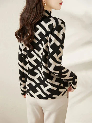 Lisara - Elegant Geometric Sweatshirt