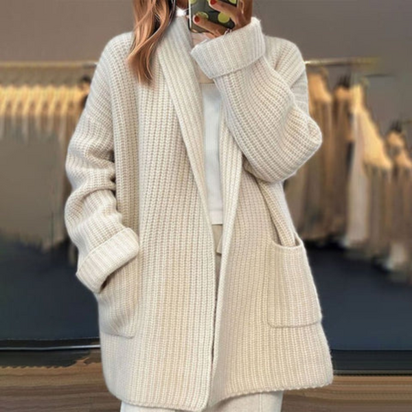 Janina - Chic Knitted Cardigan