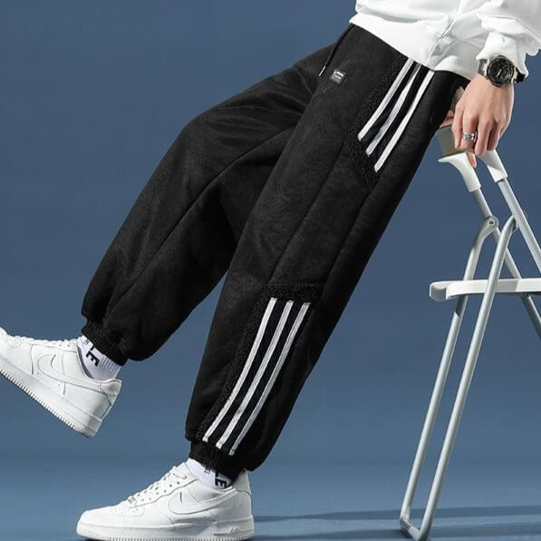 West - Stylish Men's Urban Jogger