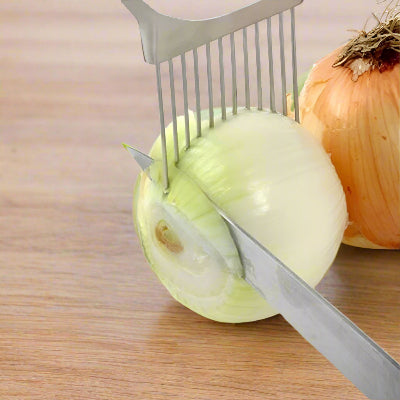 OnionMate - Safe & Easy Onion Slicer