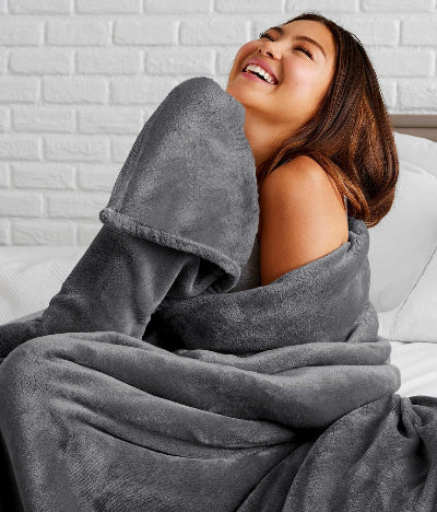 Ultra-Soft Throw Blanket - Cozy, Warm & Stylish for Home & Sofa