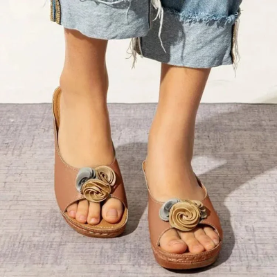 Kasia  - Stylish and Comfy Orthopedic Sandals